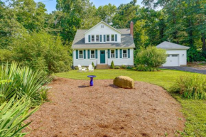 2 Mi to Dtwn 2-Acre Retreat with Large Yard!